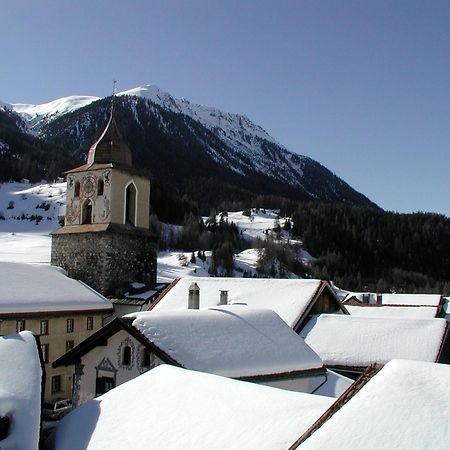 Hotel Weisses Kreuz Bergün المظهر الخارجي الصورة