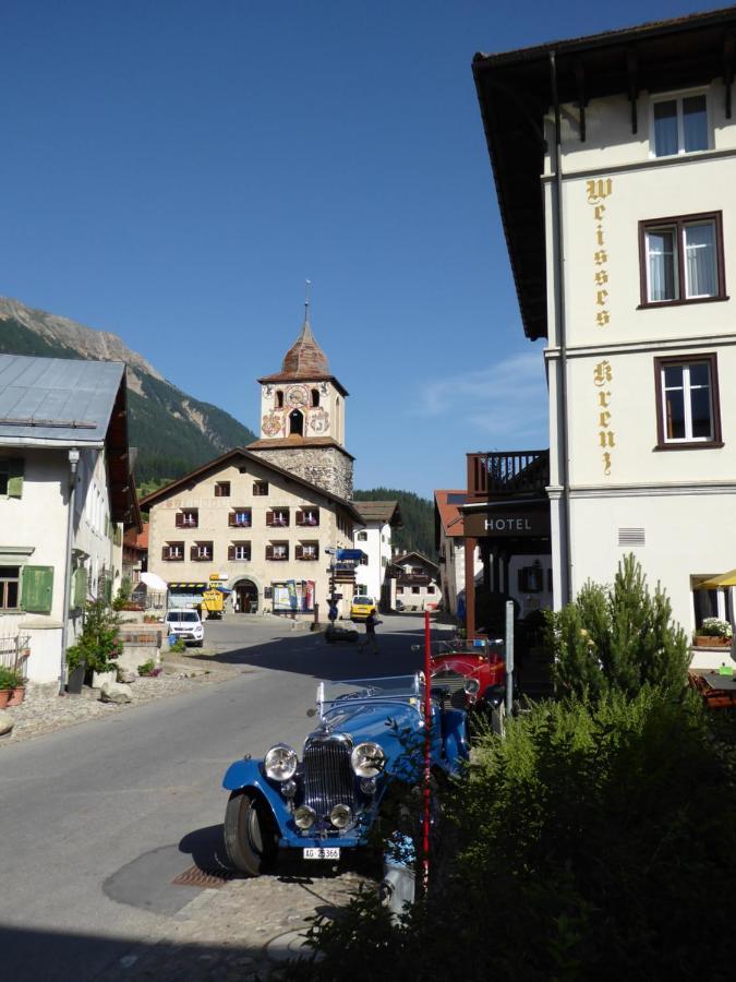 Hotel Weisses Kreuz Bergün المظهر الخارجي الصورة