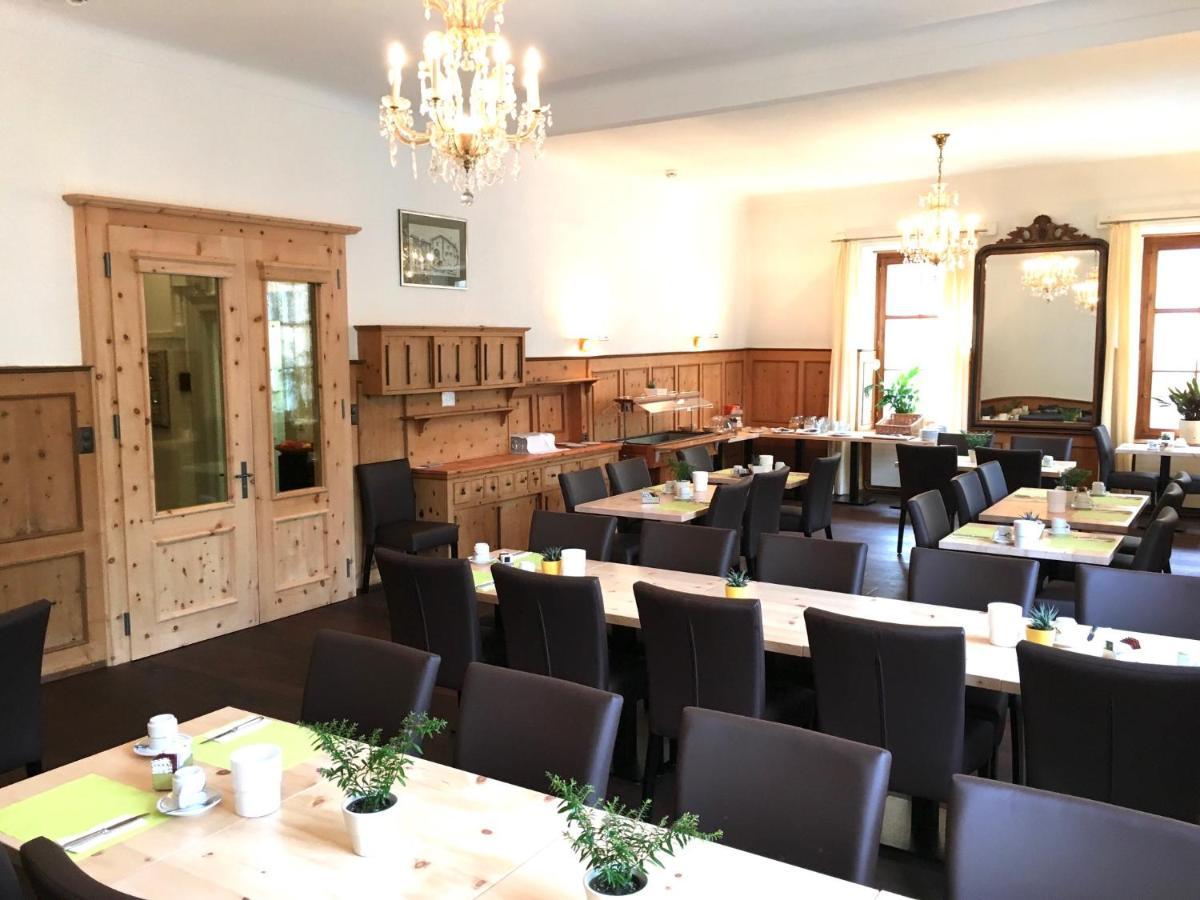 Hotel Weisses Kreuz Bergün المظهر الخارجي الصورة