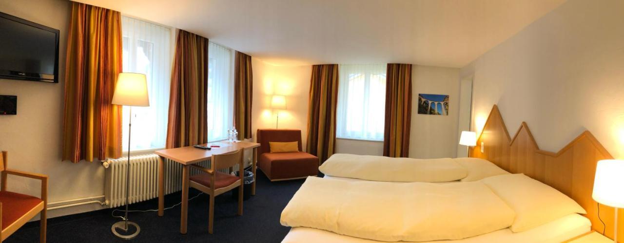 Hotel Weisses Kreuz Bergün المظهر الخارجي الصورة